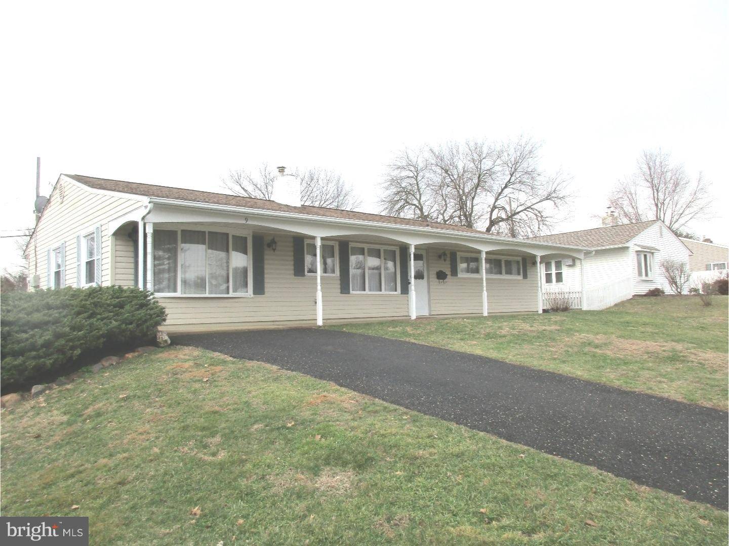 Levittown, PA 19057,9 GABLE HILL RD