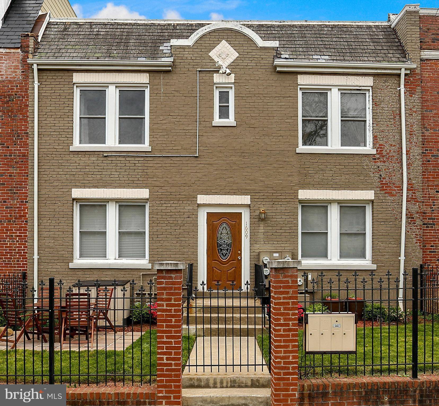 Washington, DC 20002,1609 ISHERWOOD ST NE #1