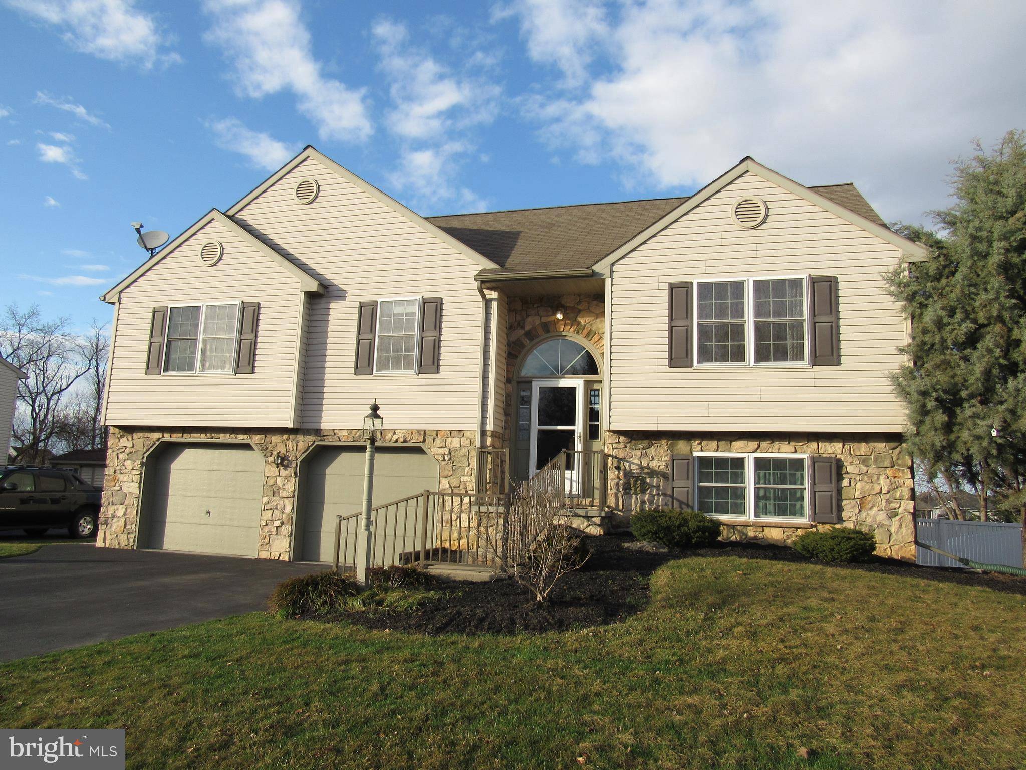 Mount Joy, PA 17552,718 FLORIN AVE