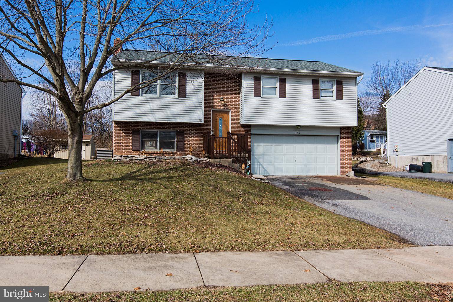 Denver, PA 17517,1070 HOLLY LN