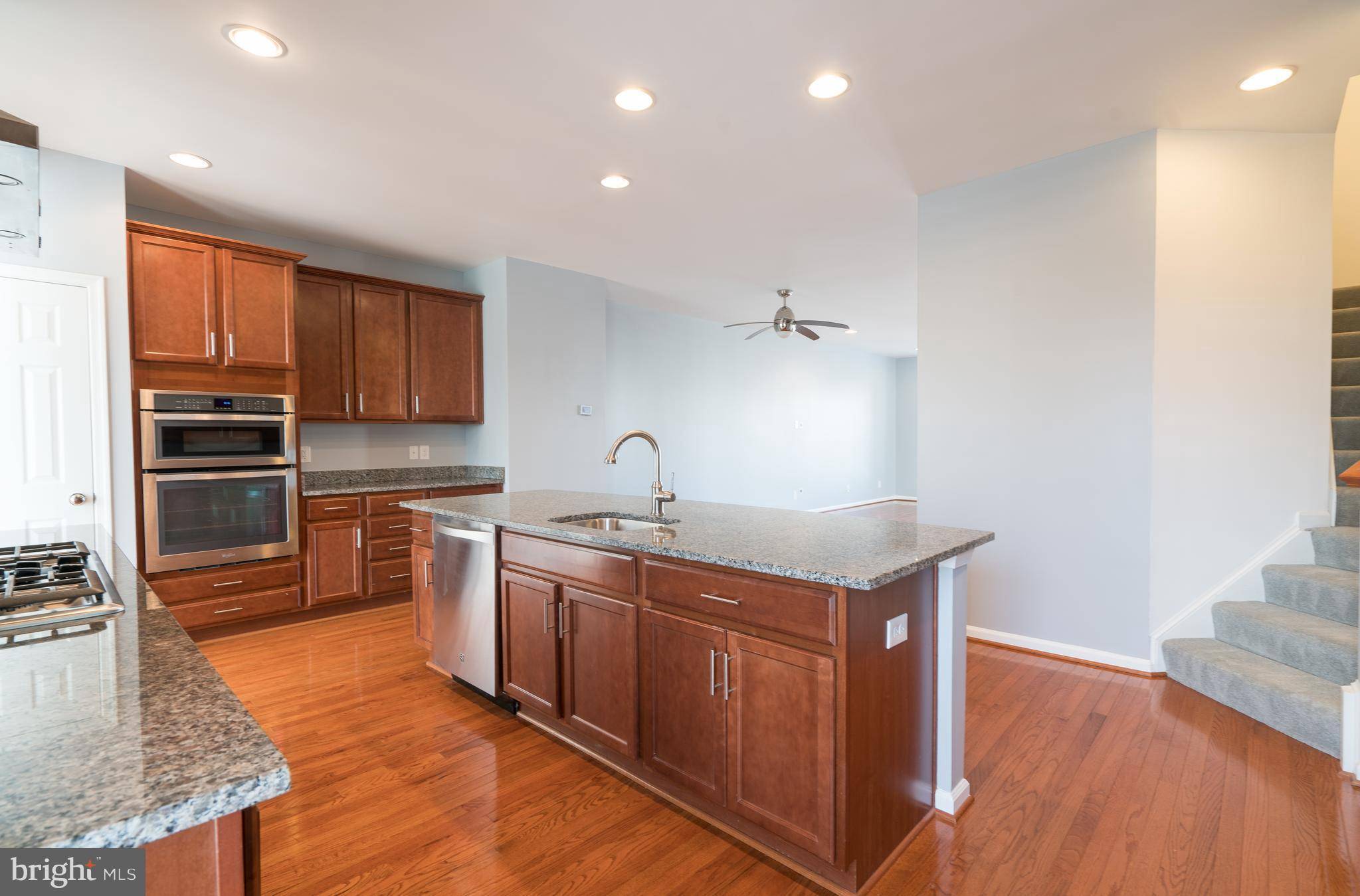 Ashburn, VA 20148,23582 BOCA FIELD TER