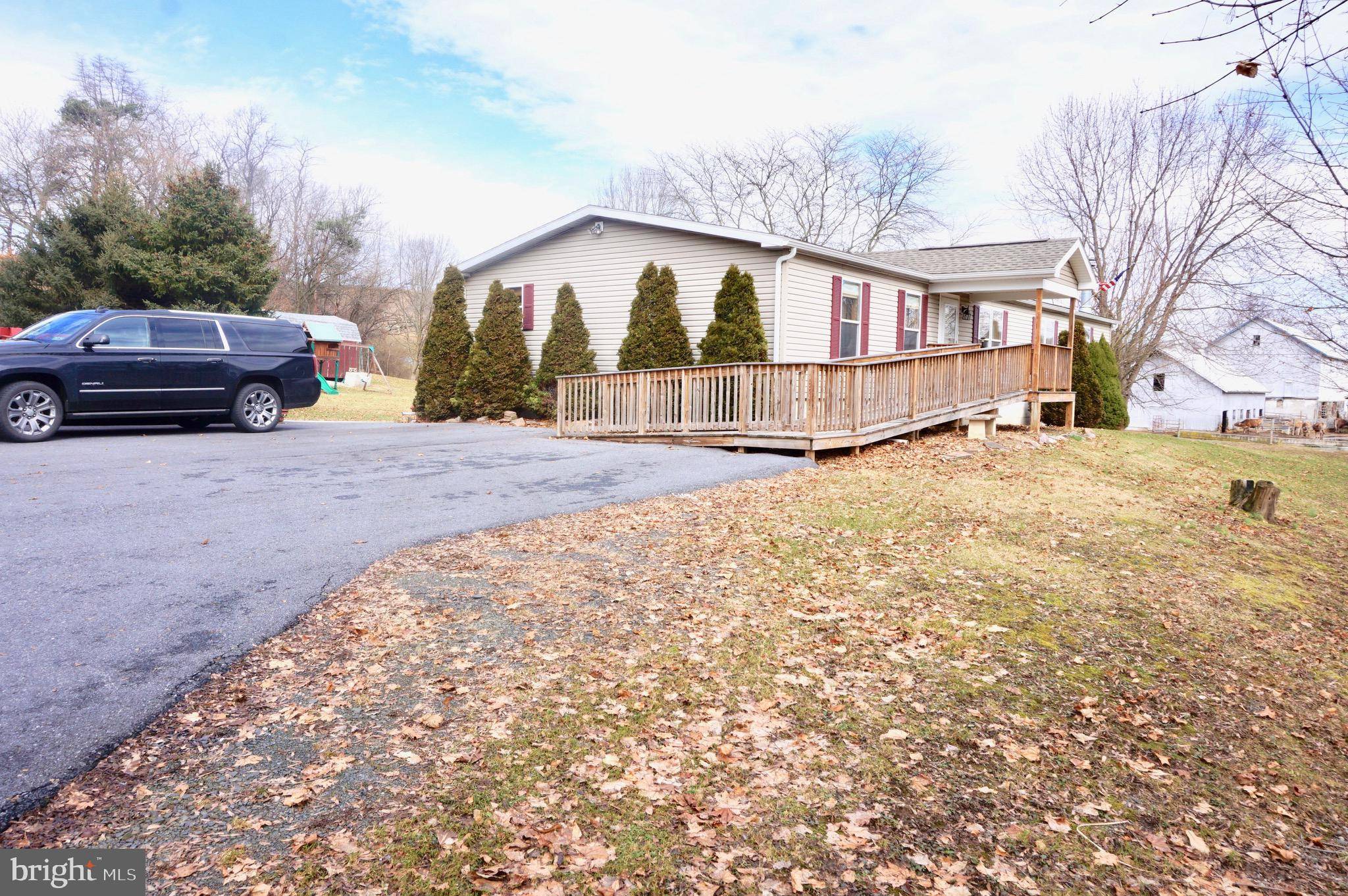 Pine Grove, PA 17963,287 SWEET ARROW LAKE RD