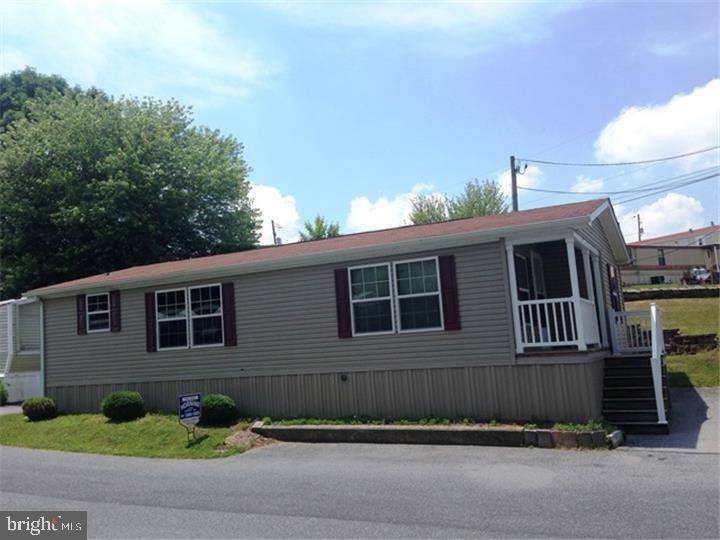 Manheim, PA 17545,3 CRYSTAL DR