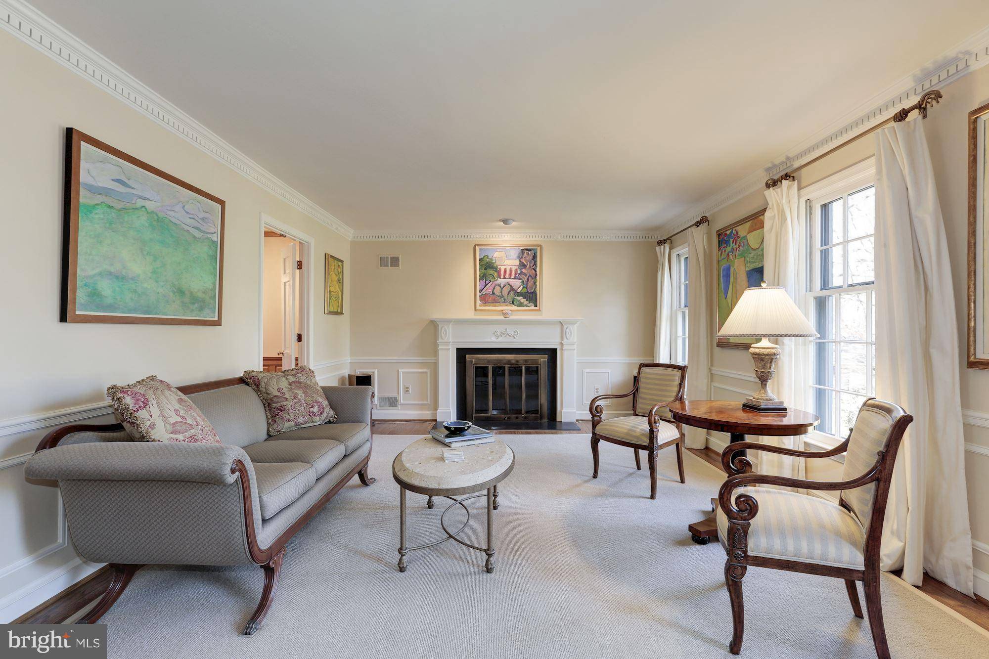 Mclean, VA 22101,4087 RIDGEVIEW CIR