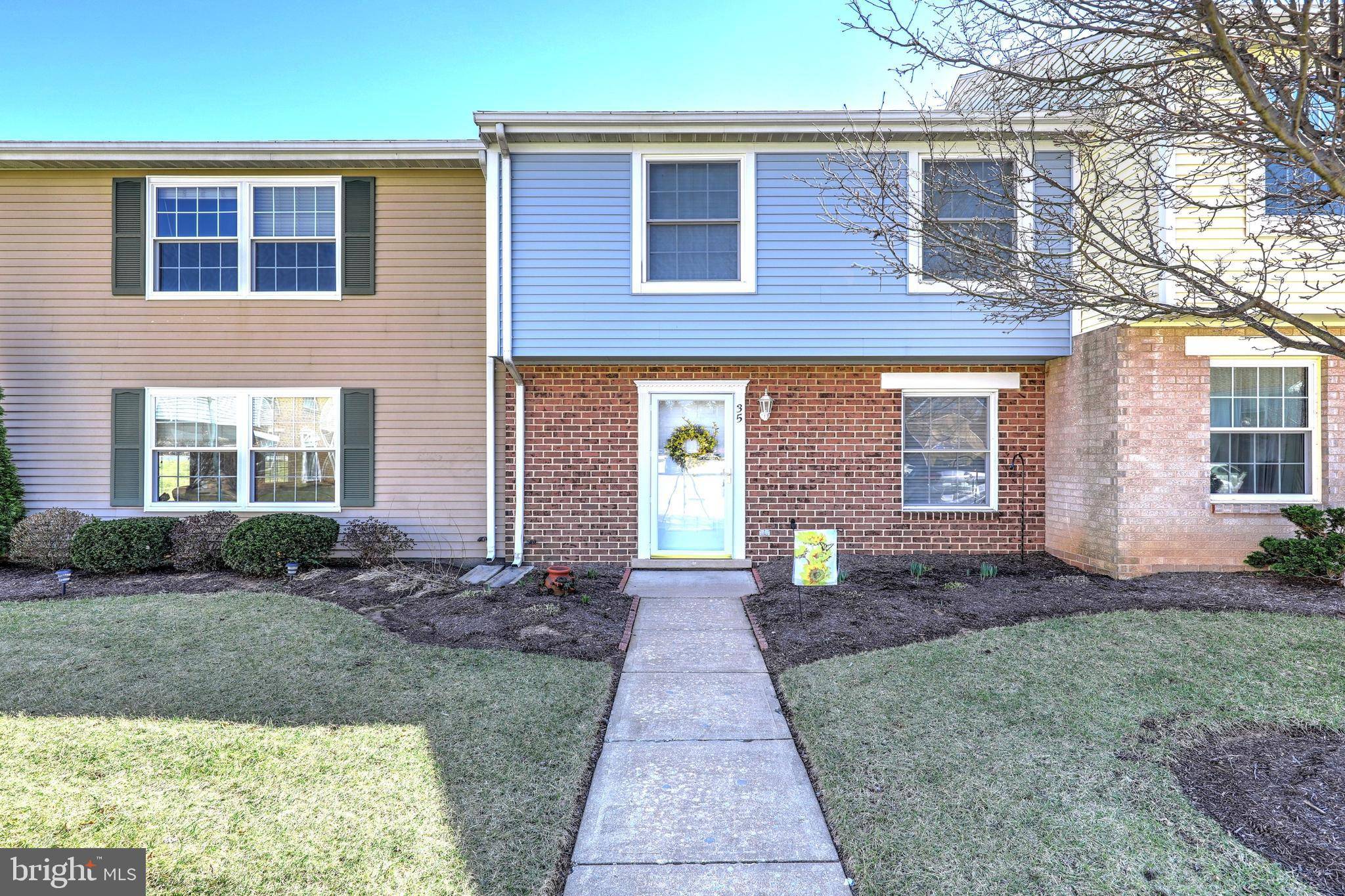 York, PA 17404,35 WILLIAMSTOWN CIR