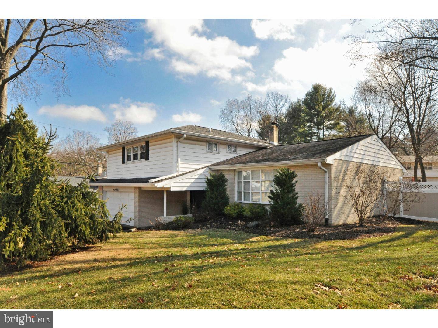 Jenkintown, PA 19046,803 RYDAL RD