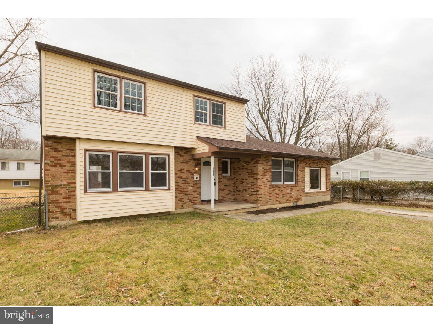 Lawnside, NJ 08045,523 CARVER CT