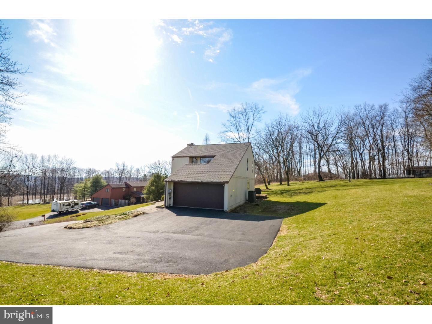 Emmaus, PA 18049,5260 LEE CIR