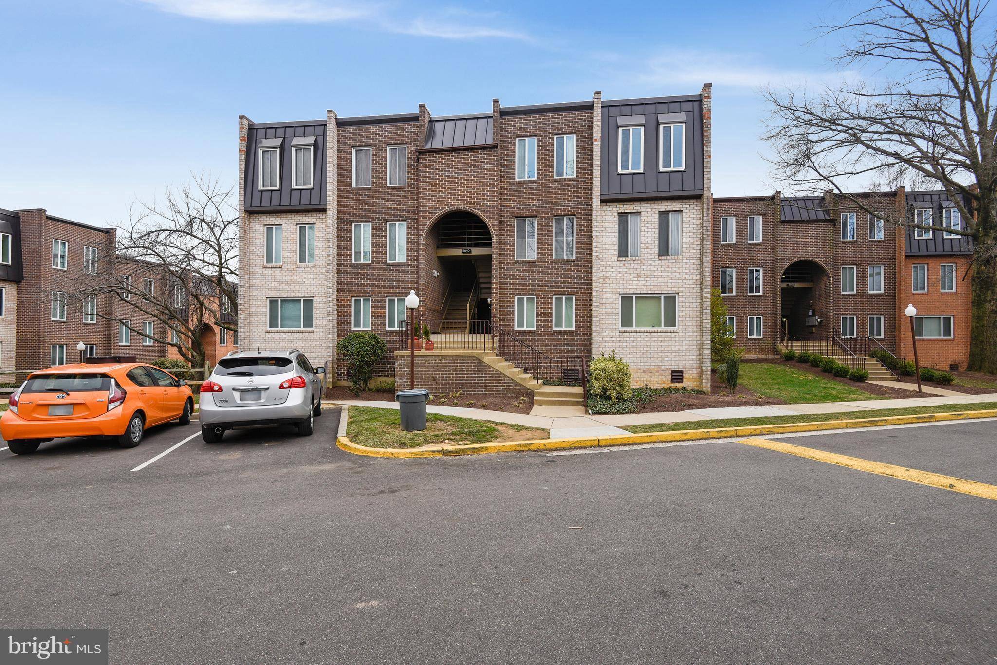 Arlington, VA 22204,5040 7TH RD S #302