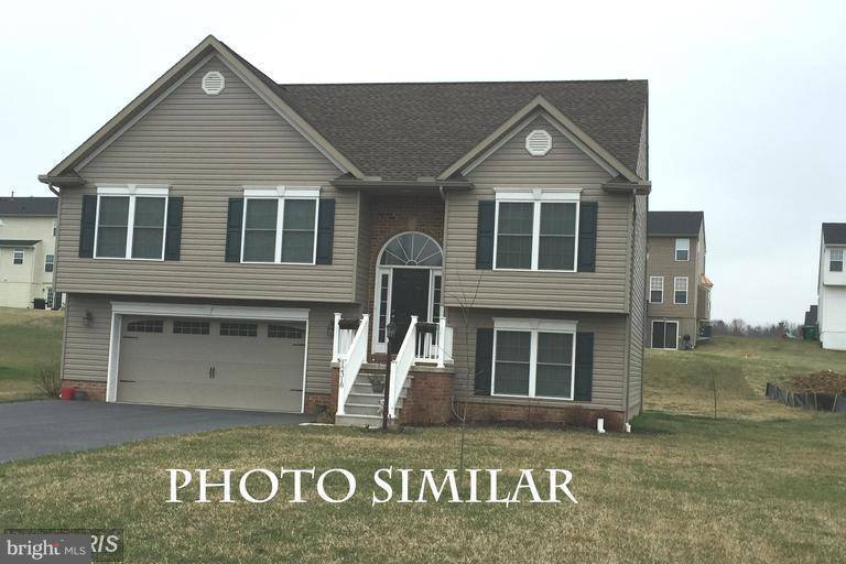 Waynesboro, PA 17268,7 ARIELLE LN