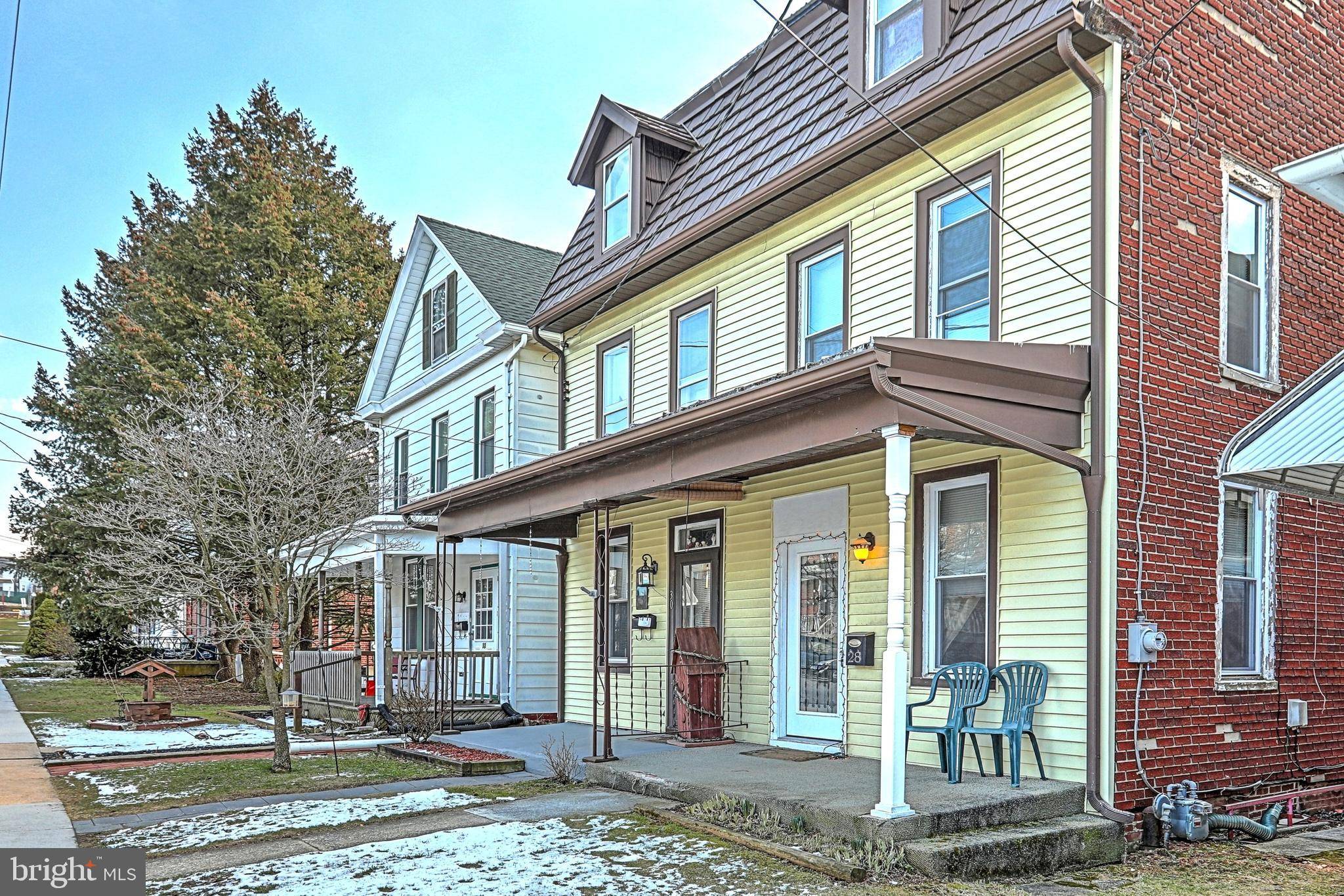 Dallastown, PA 17313,28 E HOWARD ST