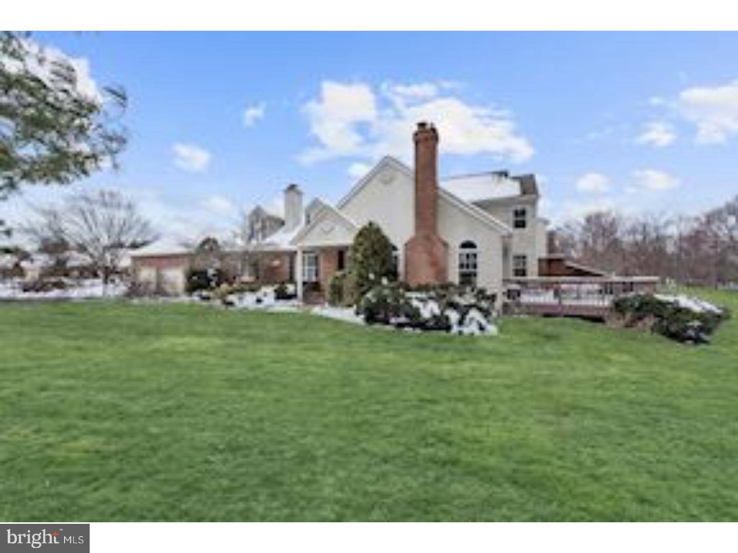 Moorestown, NJ 08057,437 WINDROW CLUSTERS DR