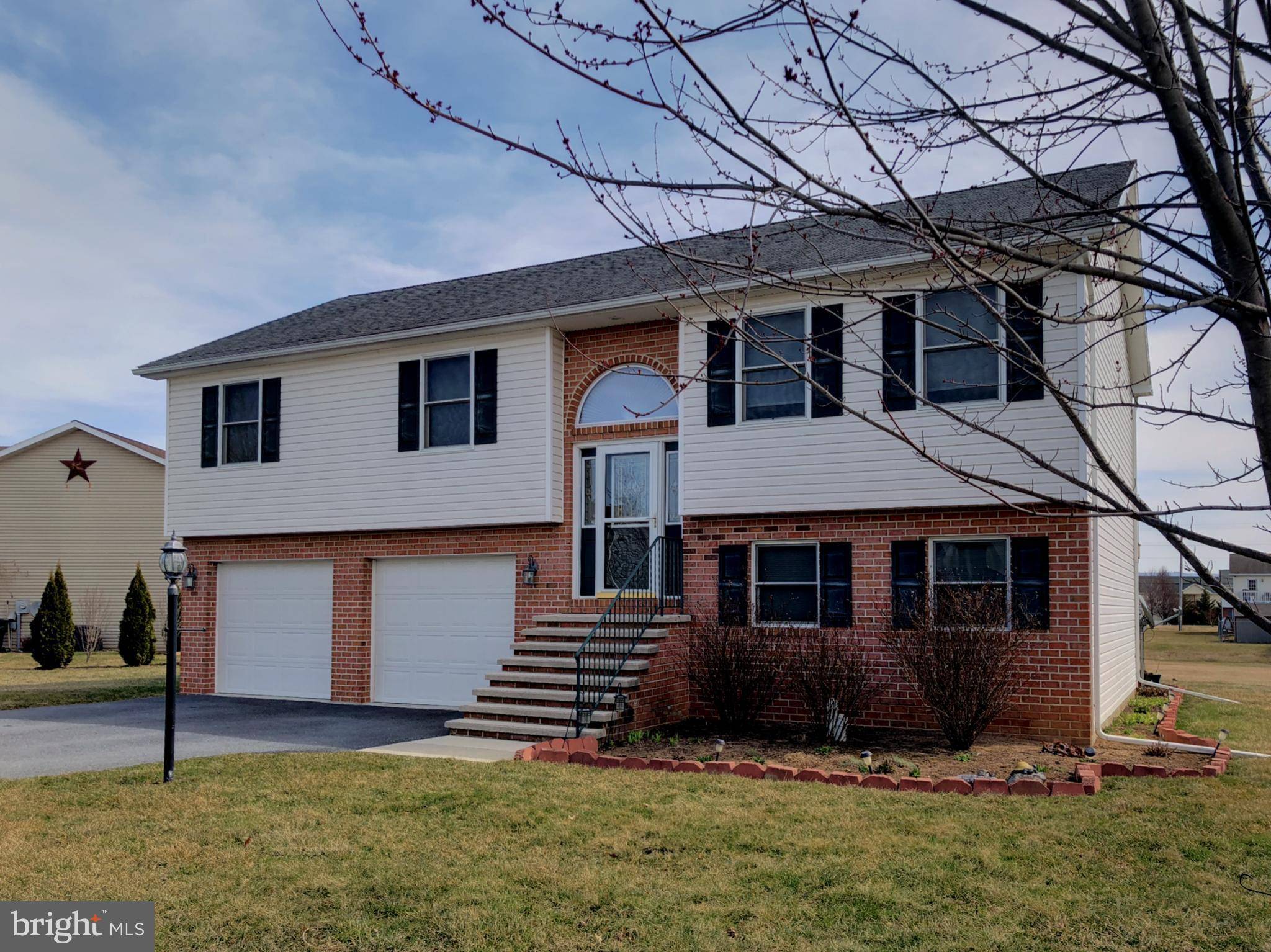 Shippensburg, PA 17257,209 GROVE DR