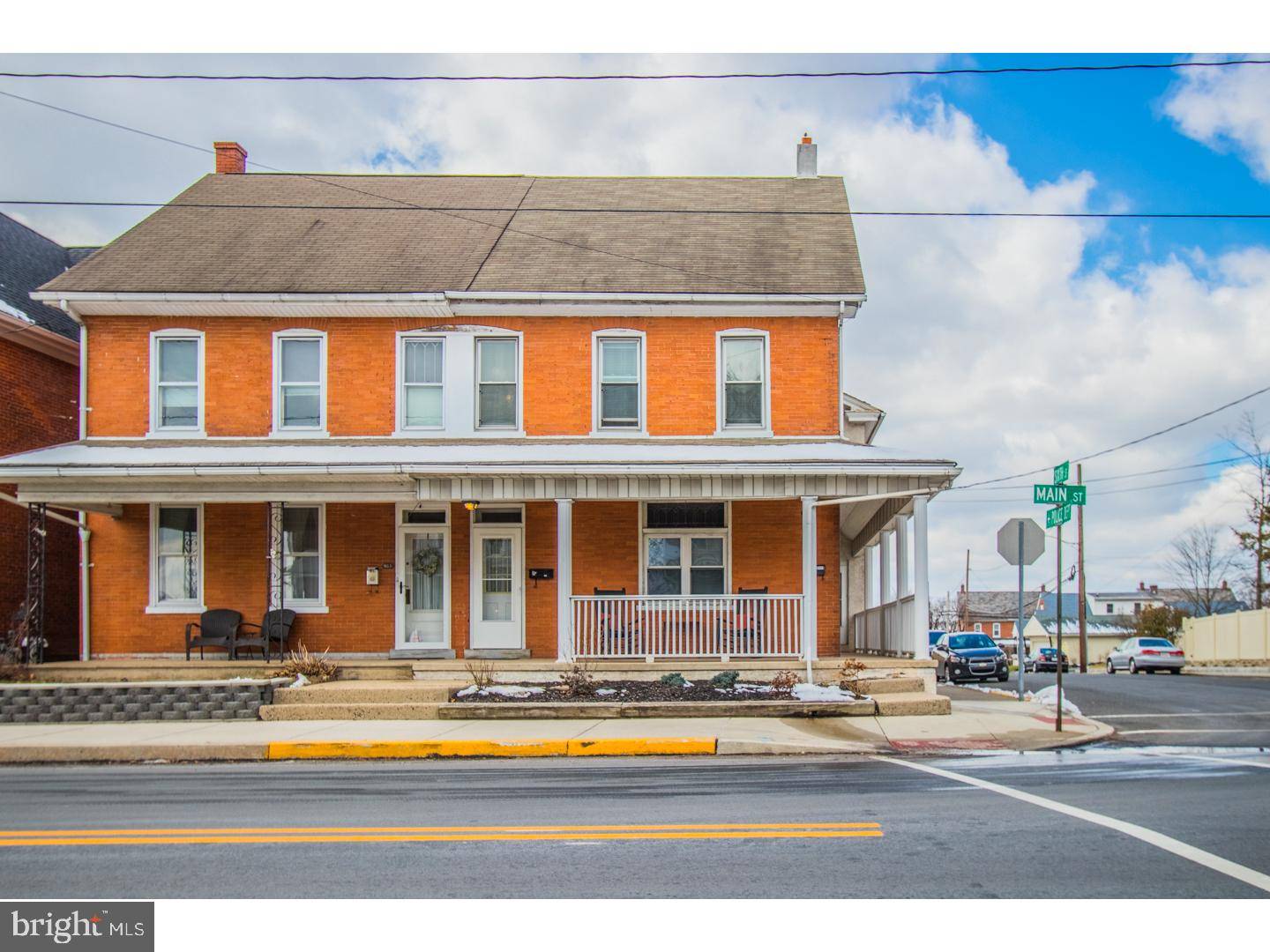 Pennsburg, PA 18073,601 MAIN ST