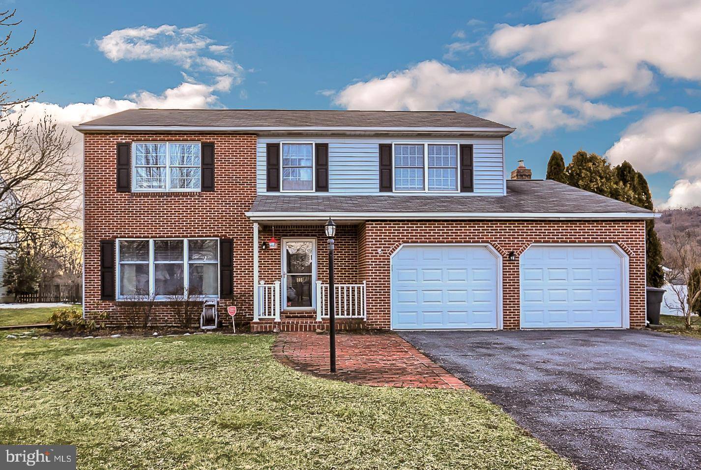 Harrisburg, PA 17110,105 FAWN CT