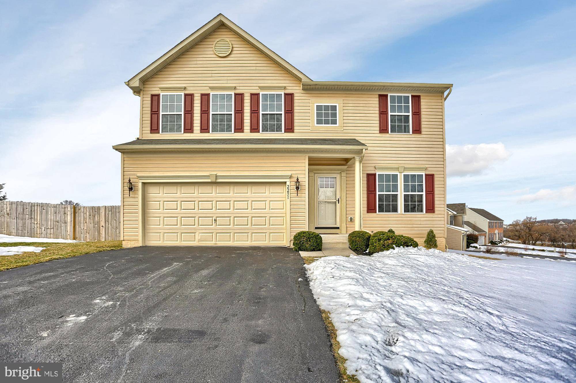 Hanover, PA 17331,2251 WATER GARDEN DR