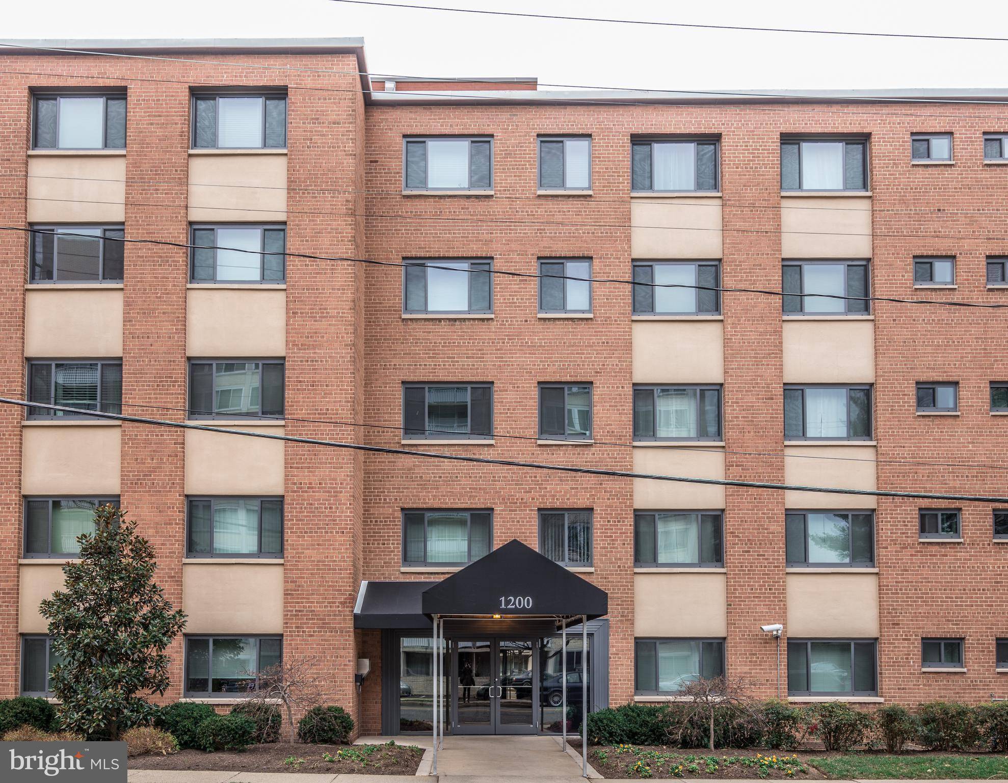 Arlington, VA 22202,1200-S ARLINGTON RIDGE RD #204