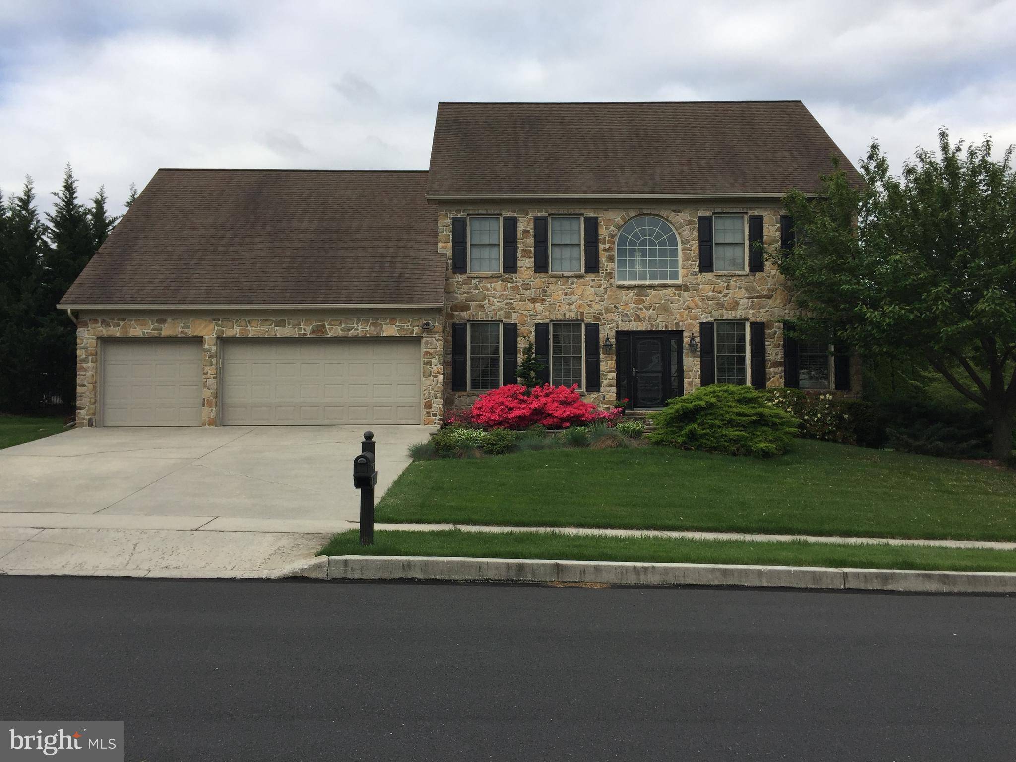 Mechanicsburg, PA 17050,506 SARAH CT