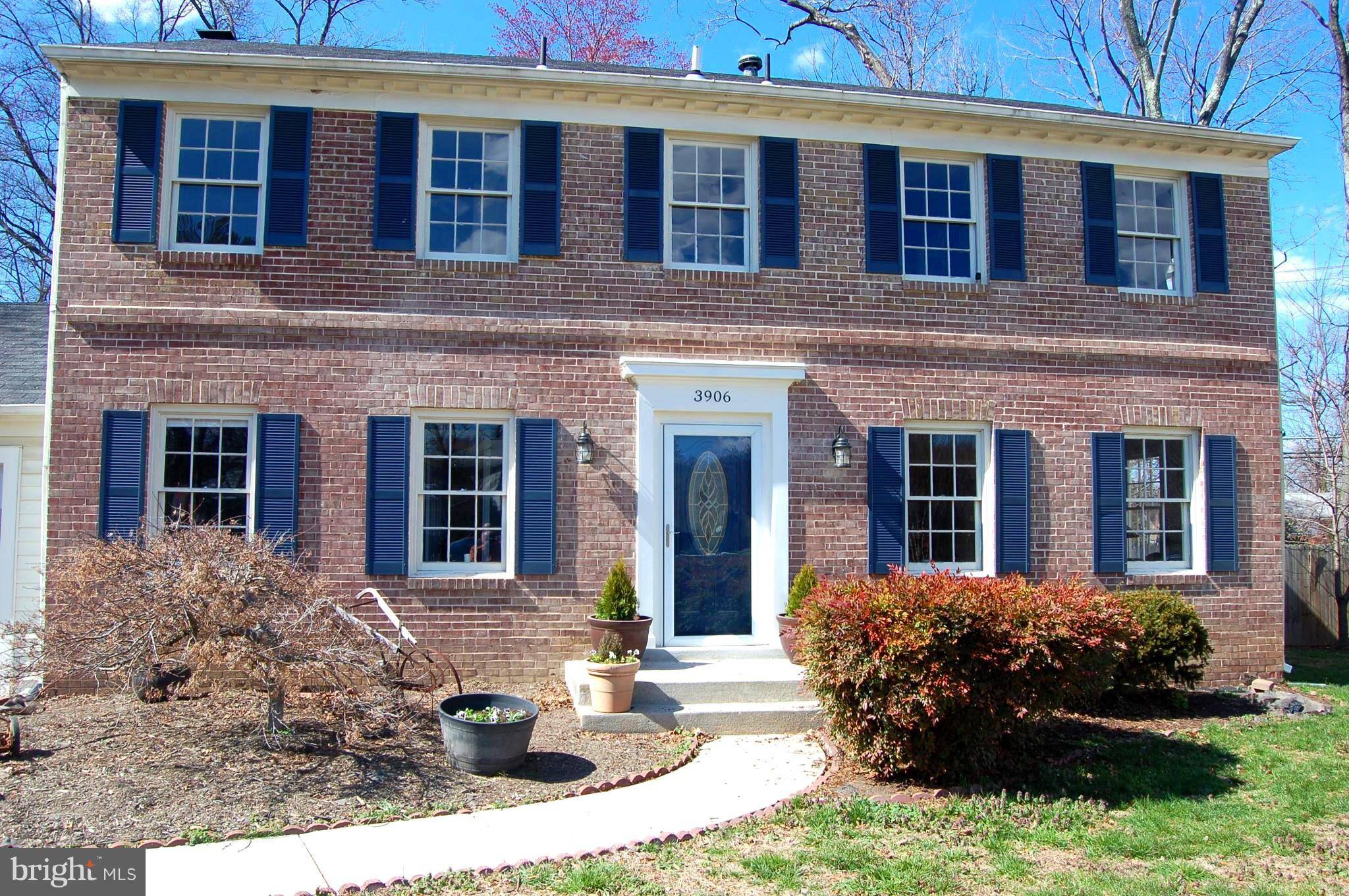 Alexandria, VA 22306,3906 STONE MANSION CT