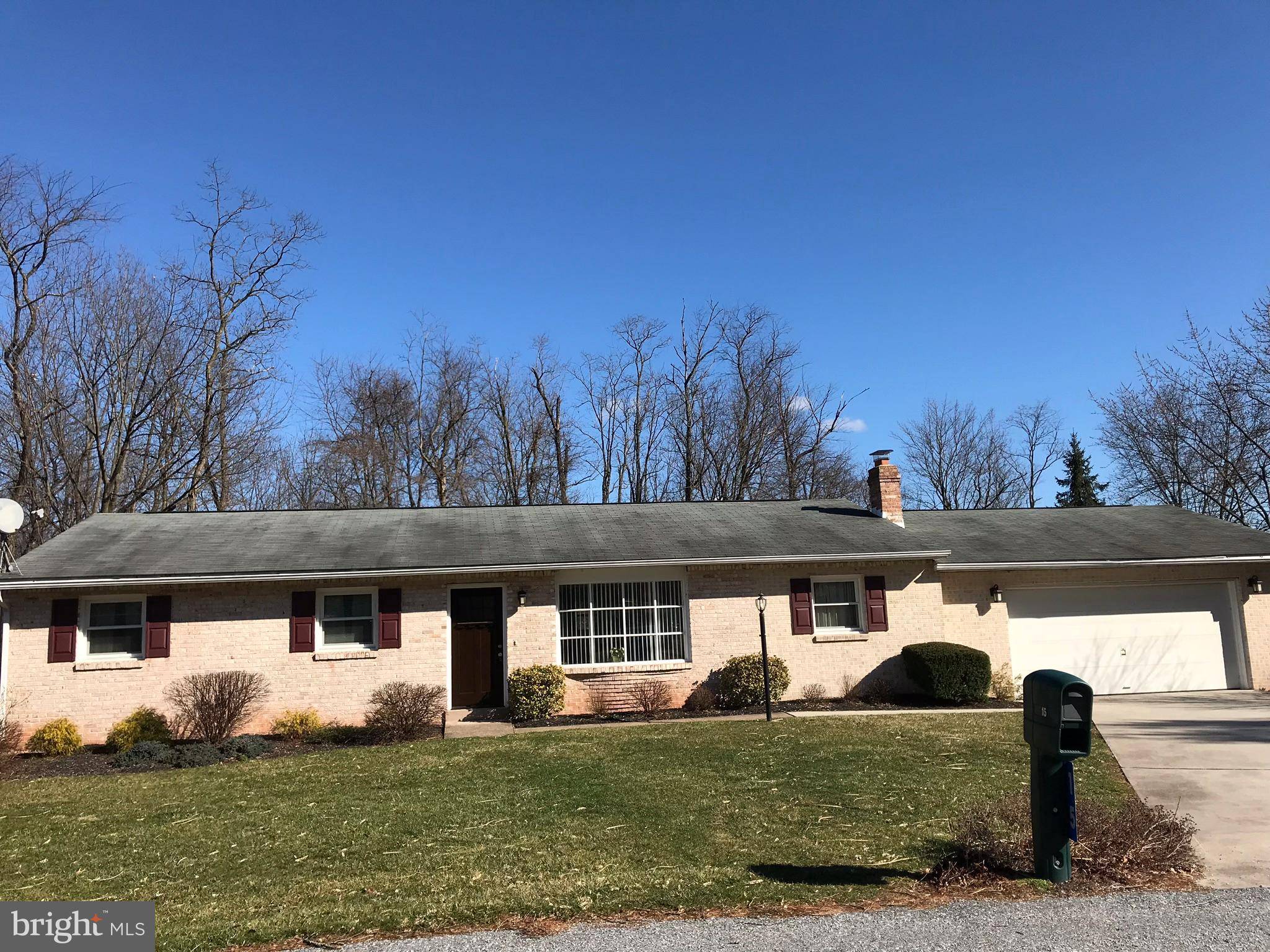 Etters, PA 17319,15 LOCUST CIR