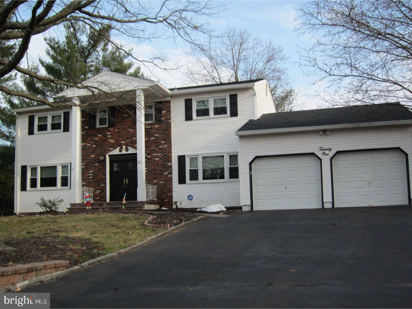 Kendall Park, NJ 08824,21 JOAN ST