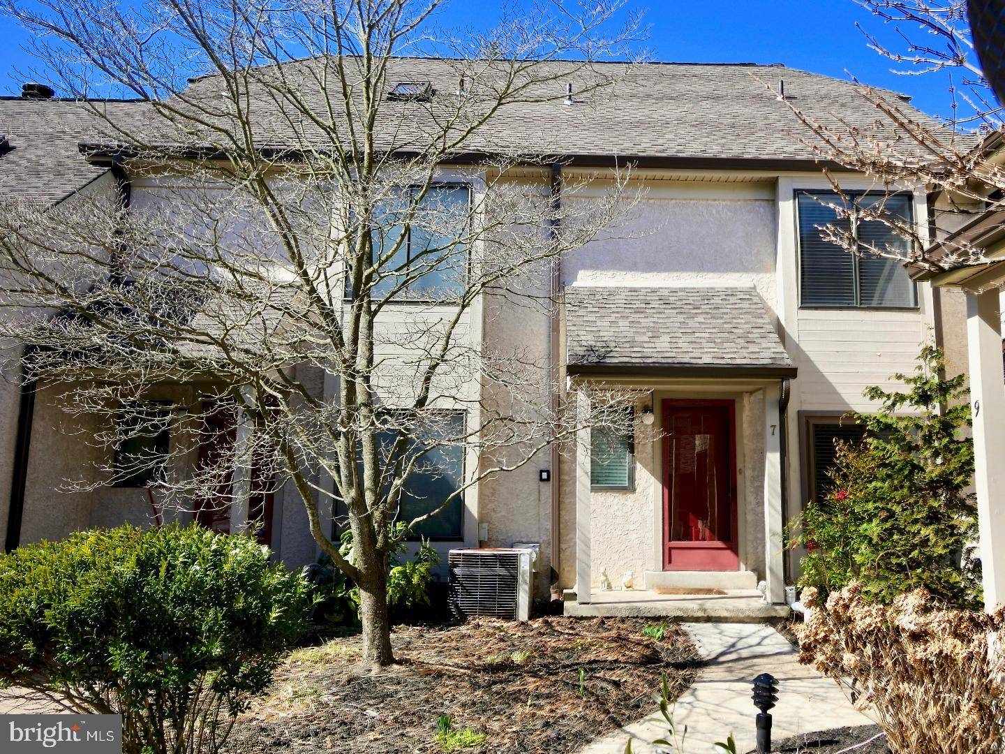 Media, PA 19063,7 OAKMONT PL