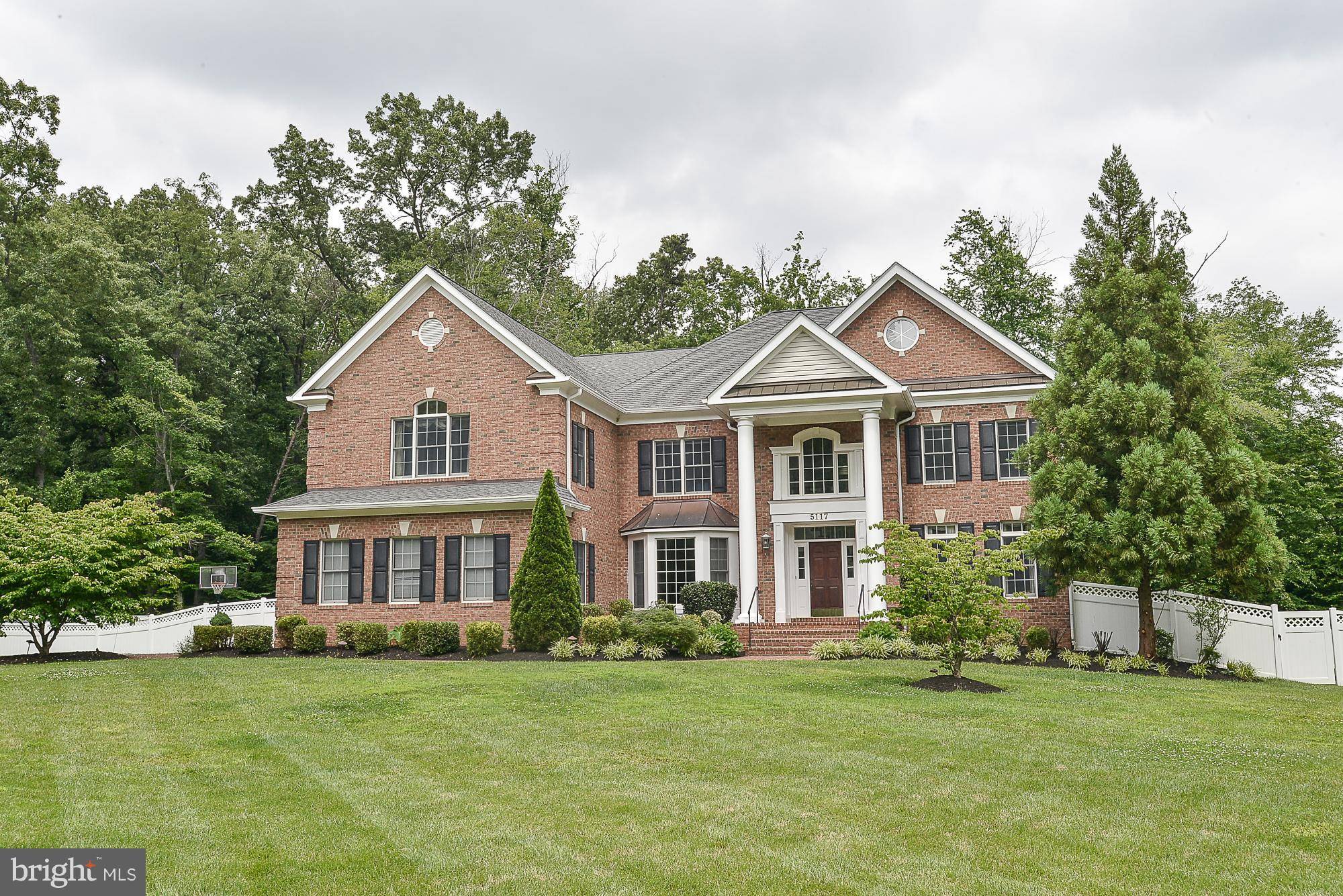 Annandale, VA 22003,5117 BRADFORD DR