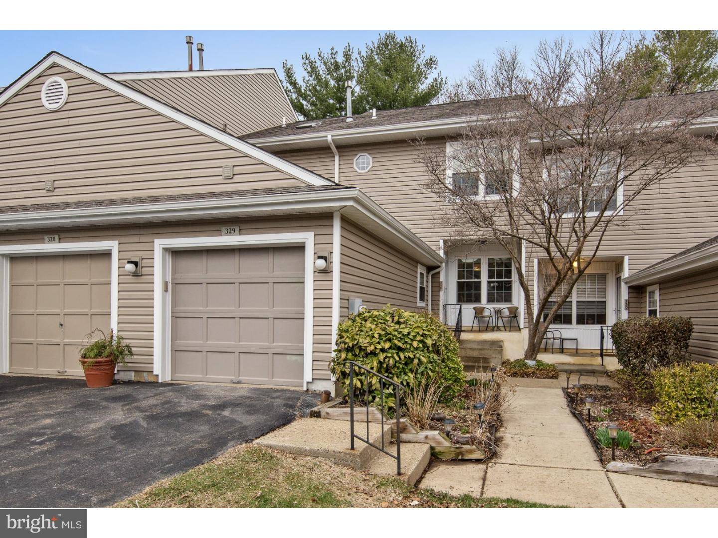 Glen Mills, PA 19342,329 DANBURY CT