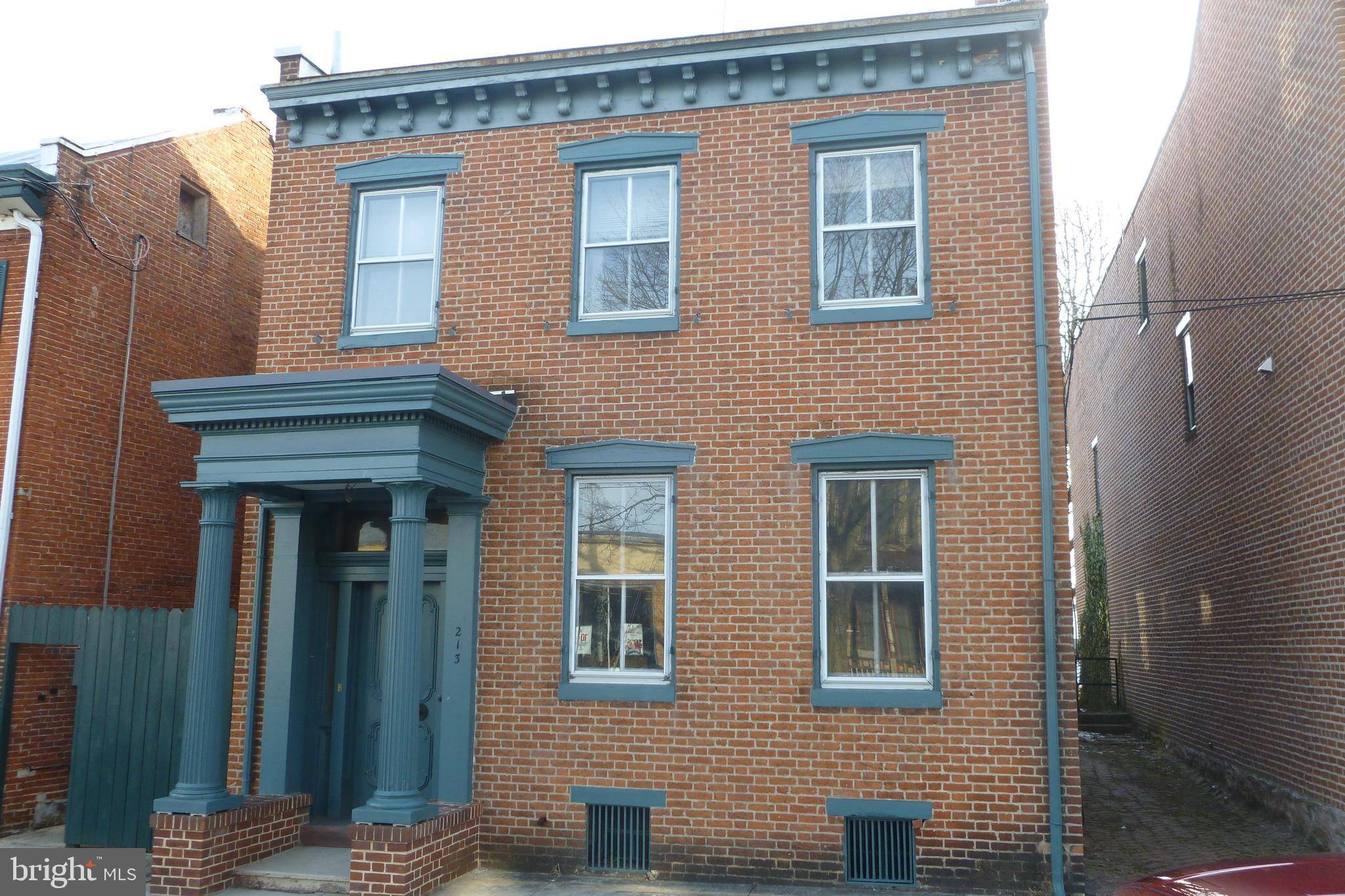 Carlisle, PA 17013,213 S HANOVER ST