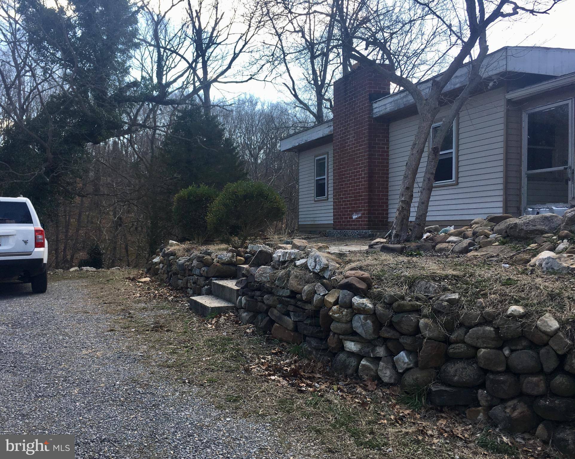 Wiley Ford, WV 26767,262 HIGHLAND AVE