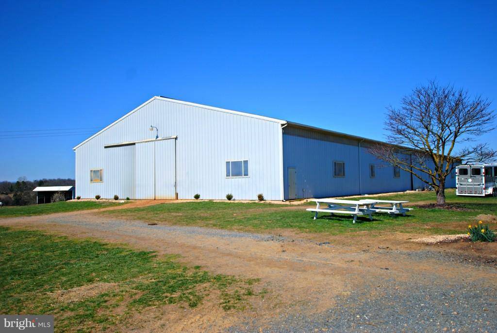 Port Republic, VA 24471,6107 HORSE FARM LN