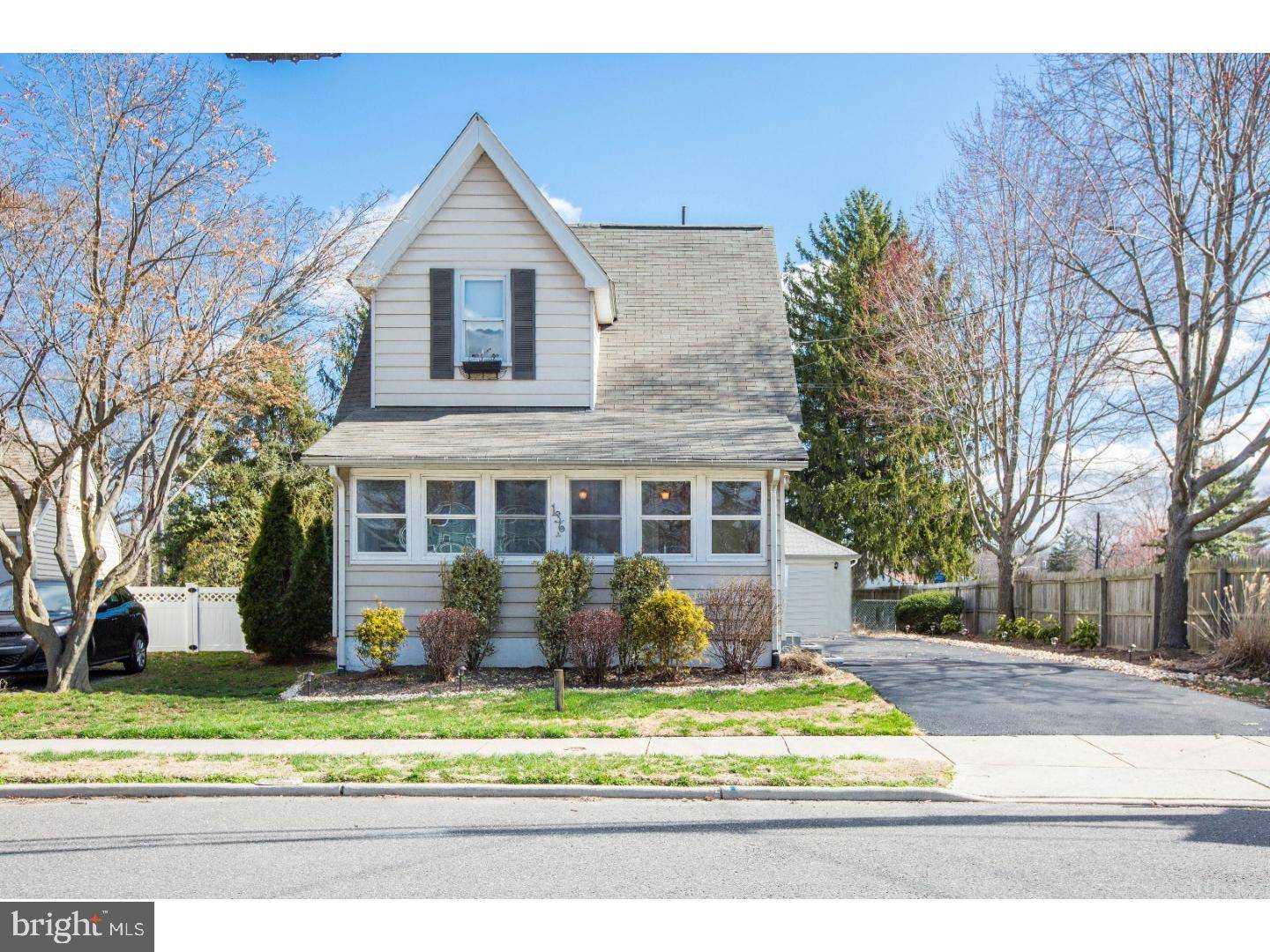 Hamilton Square, NJ 08690,136 MAPLE SHADE AVE