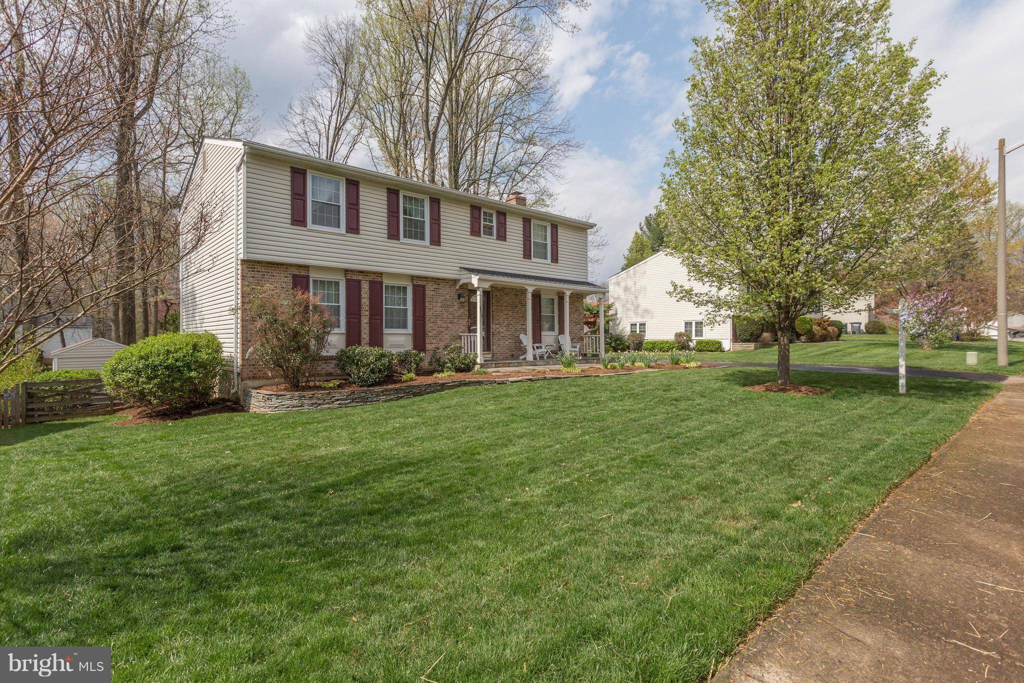 Burke, VA 22015,9319 WILLOW POND LN