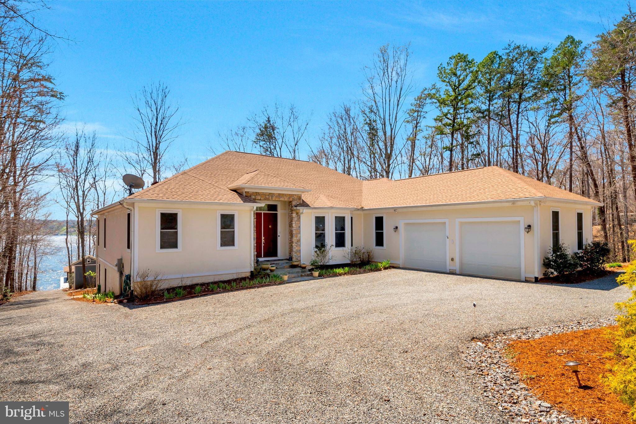 Mineral, VA 23117,5403 TRIMMINGHAM CT