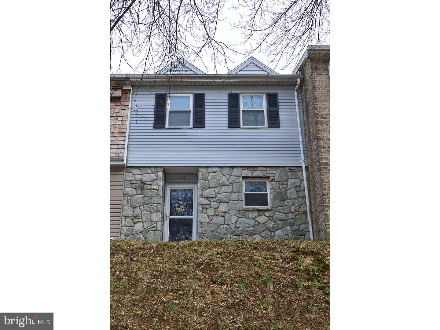 Shillington, PA 19607,441 S WYOMISSING AVE