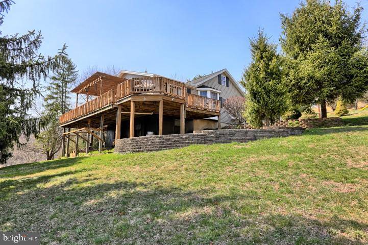 Duncannon, PA 17020,19 BERGER LN