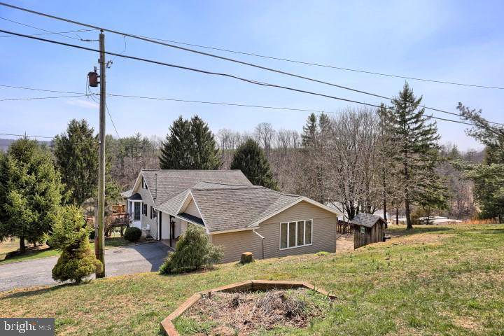 Duncannon, PA 17020,19 BERGER LN