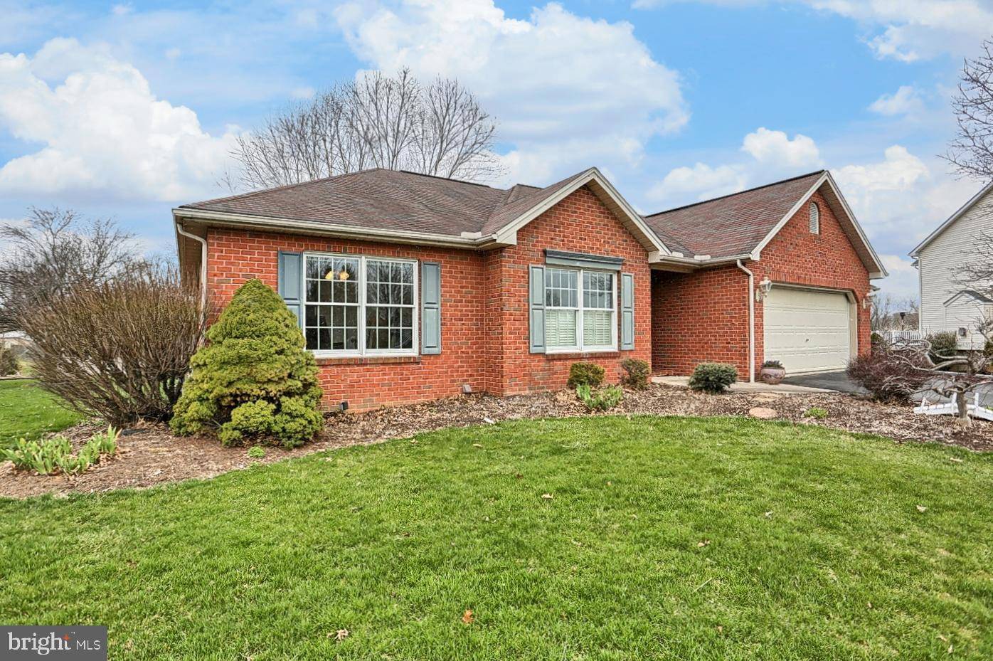 Mechanicsburg, PA 17050,15 IRONGATE CT