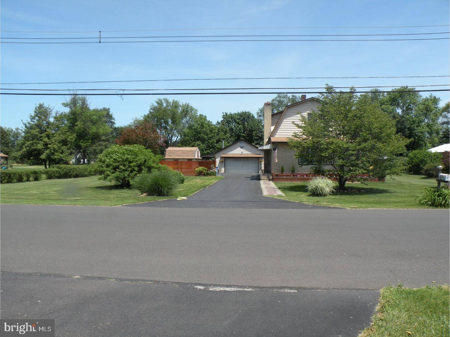 Levittown, PA 19057,31 WOODSIDE AVE