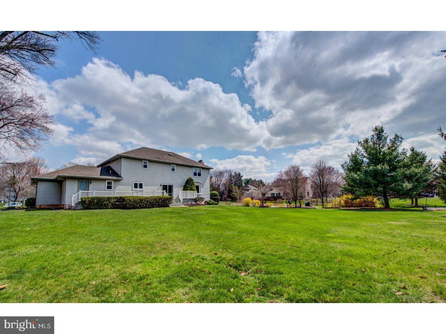 Hockessin, DE 19707,8 LIVEOAK CT