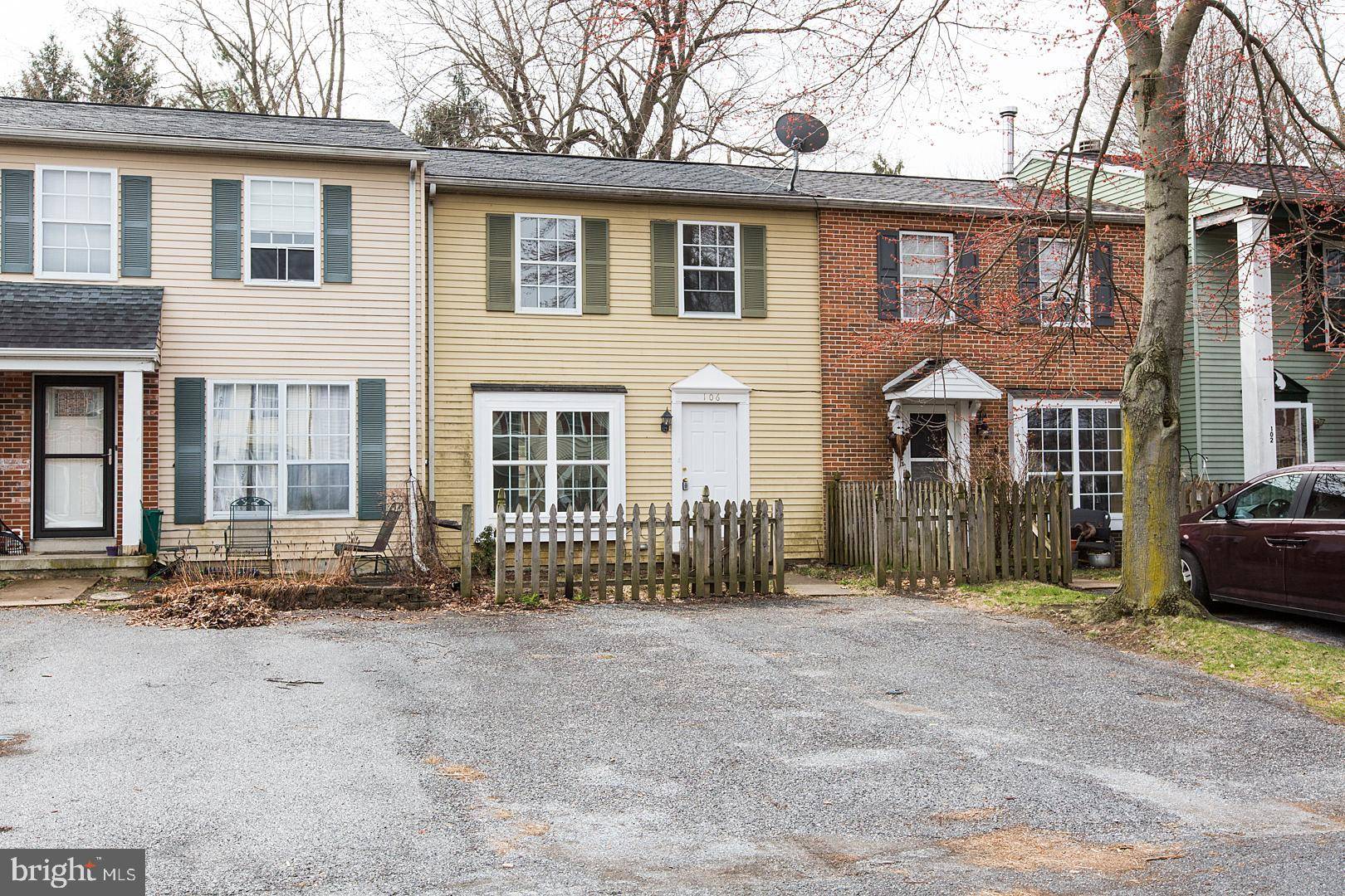 Marietta, PA 17547,106 MAPLEWOOD LN