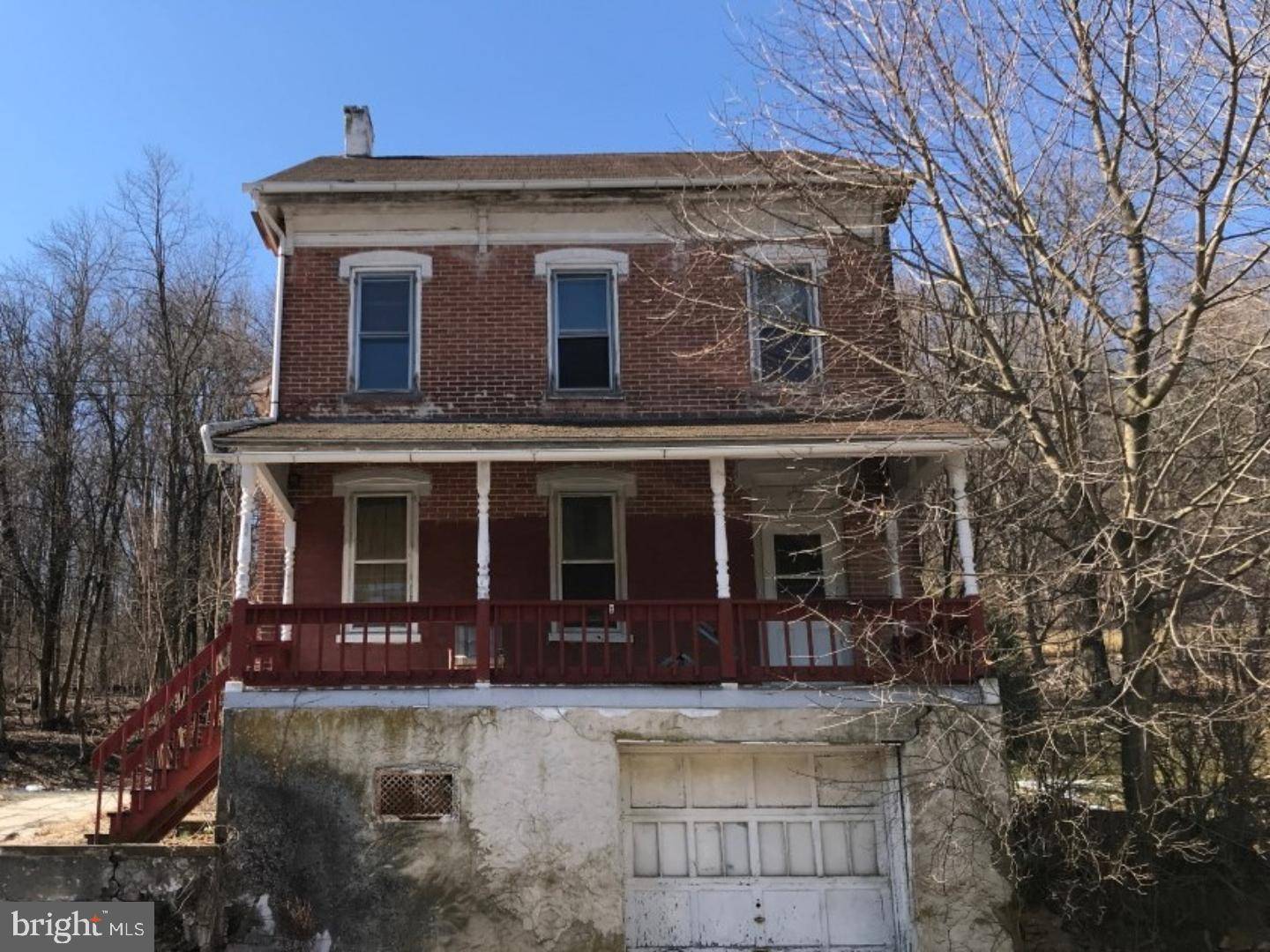 Bechtelsville, PA 19505,88 RACE ST