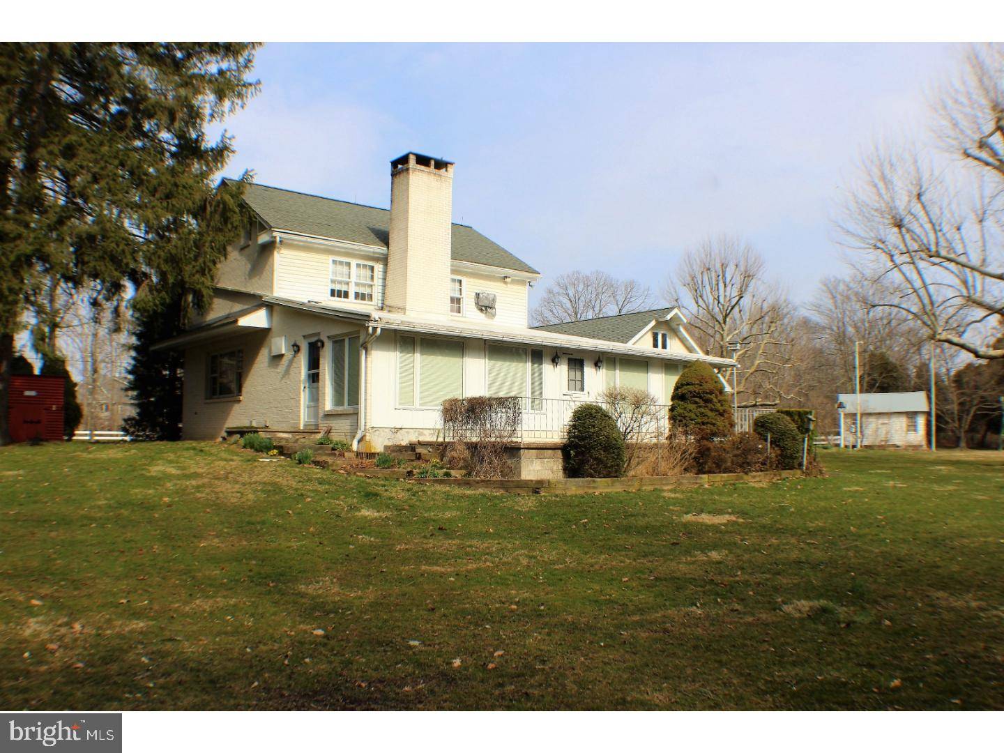 New Tripoli, PA 18066,7222 MOSSERVILLE RD