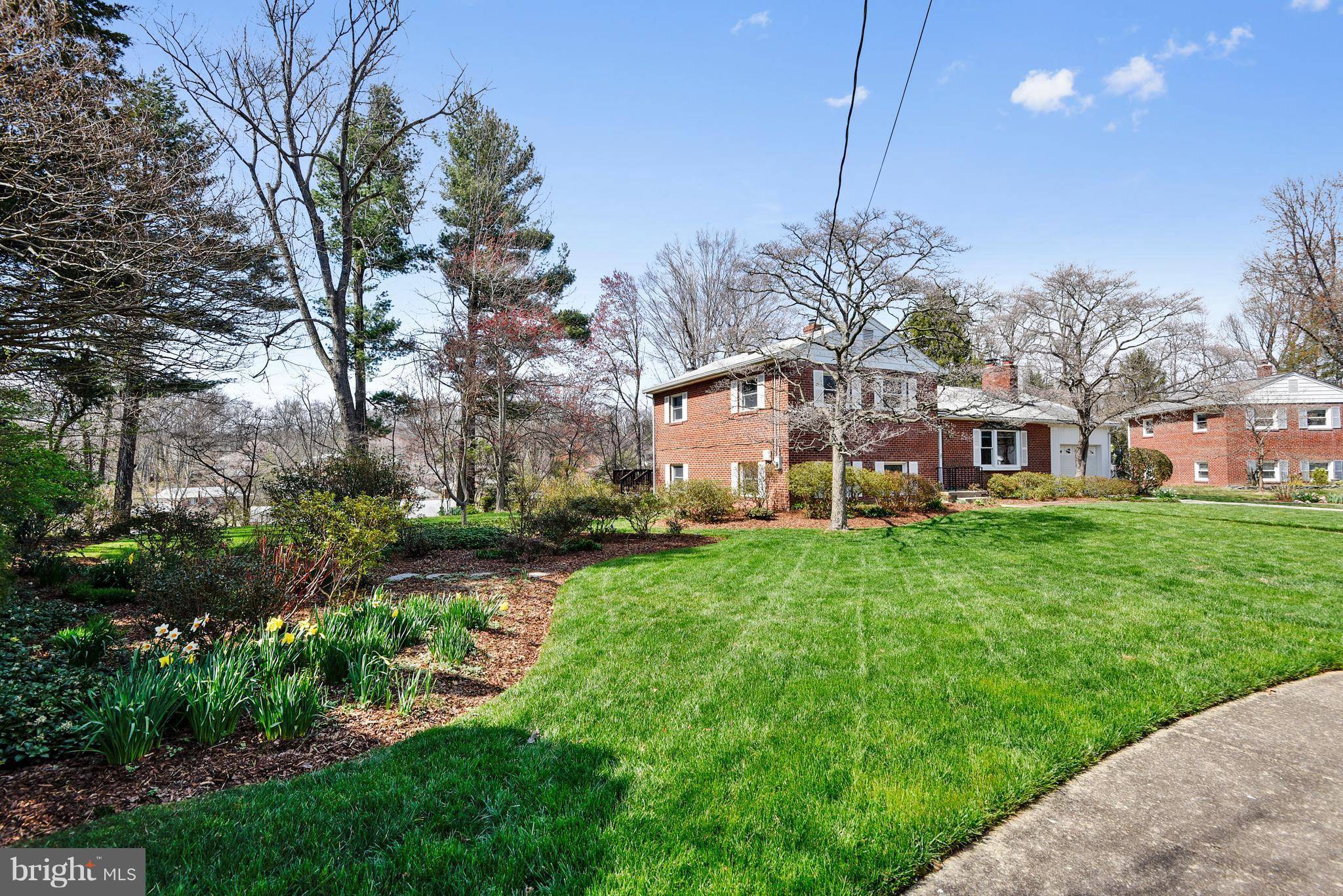 Falls Church, VA 22044,3241 FARAGUT CT