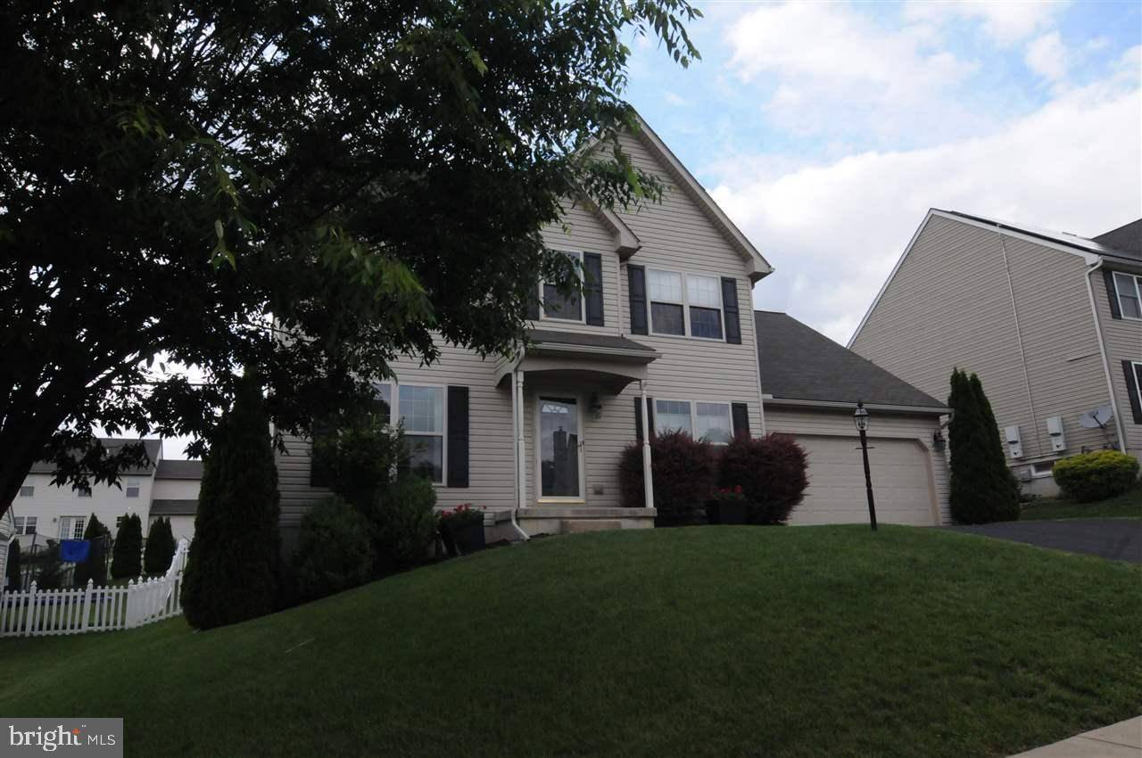 Jacobus, PA 17407,13 EAGLETON DR