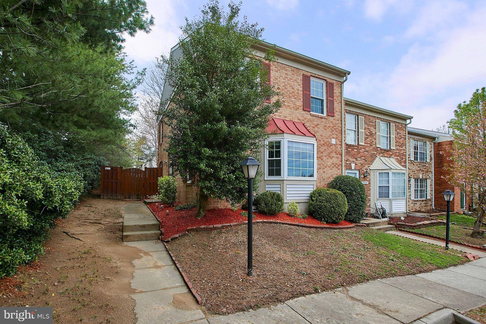 Woodbridge, VA 22193,15582 TRAVERSER CT