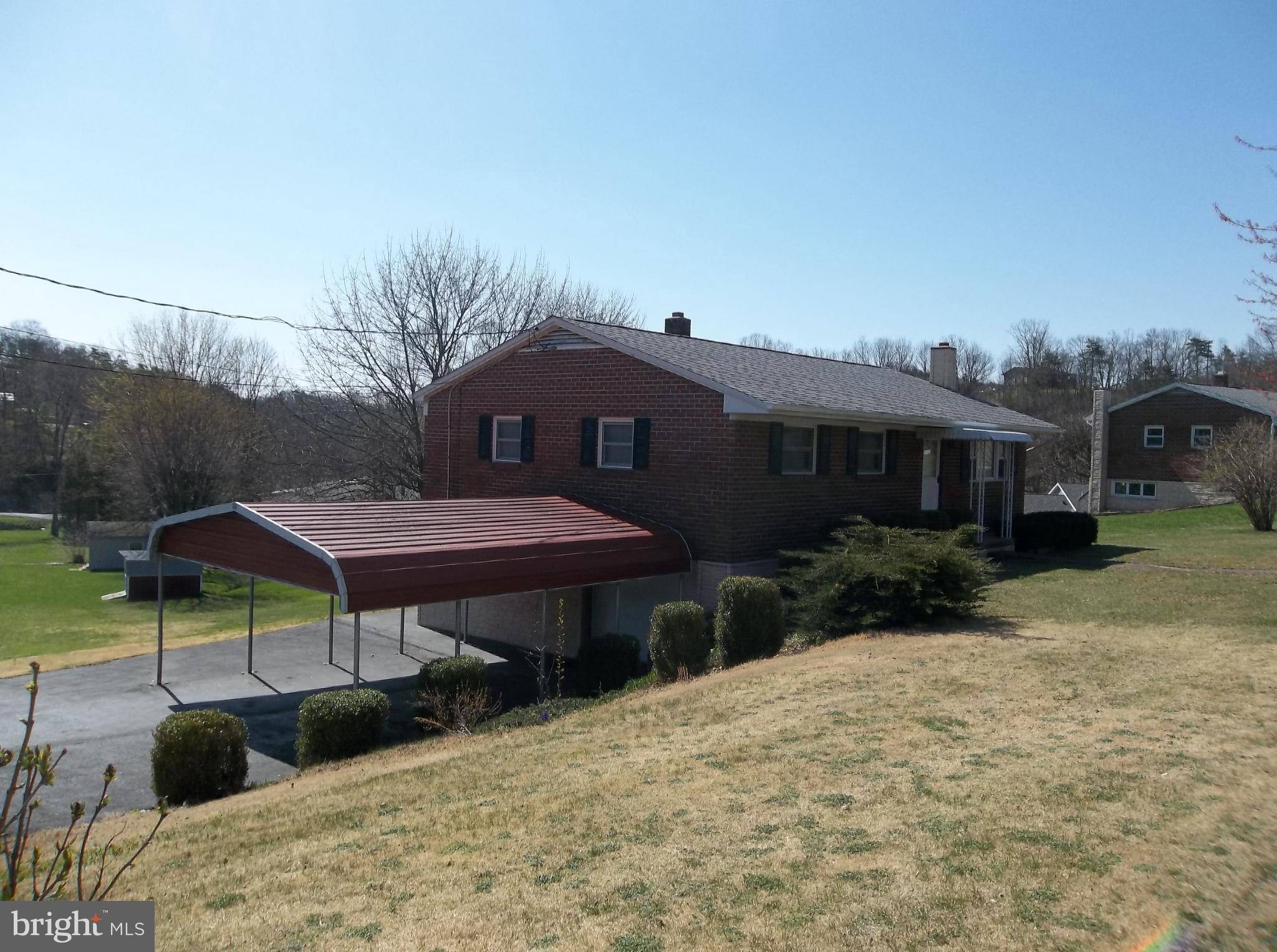 Ridgeley, WV 26753,997 KNOBLEY RD