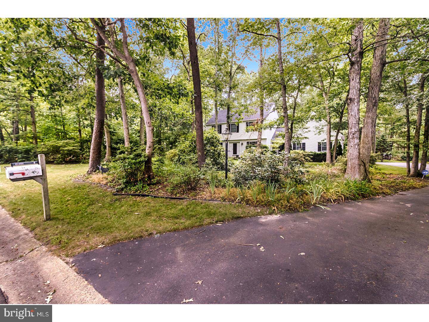 Shamong, NJ 08088,6 CANDLE CT