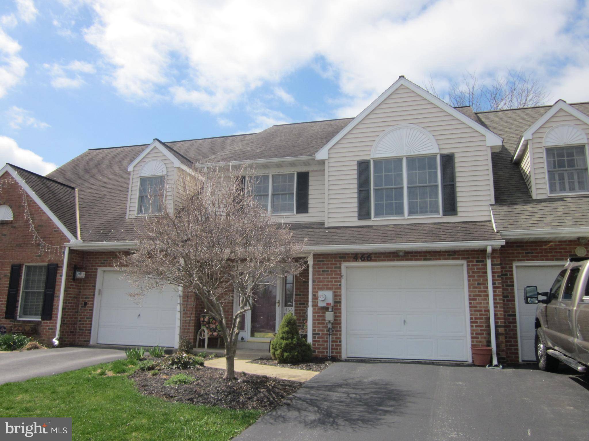 Mountville, PA 17554,466 SOCIETY HILL CIR