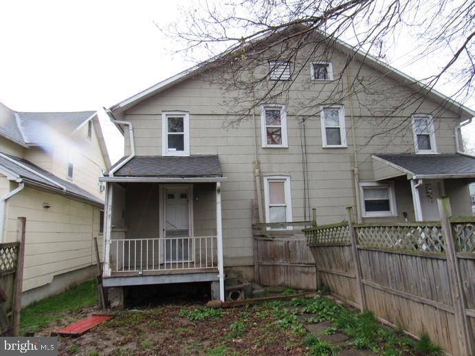 Elizabethtown, PA 17022,105 S POPLAR ST